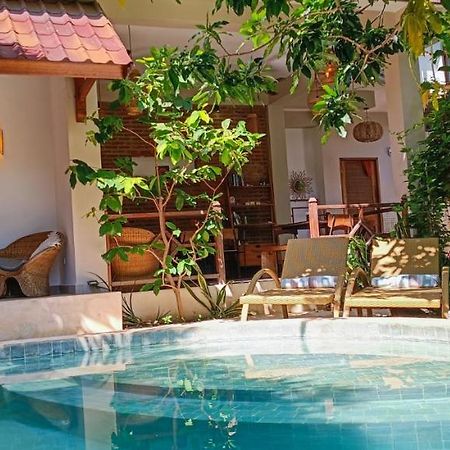 Soraya Yoga Wellness Center Hotel Gili Trawangan Buitenkant foto