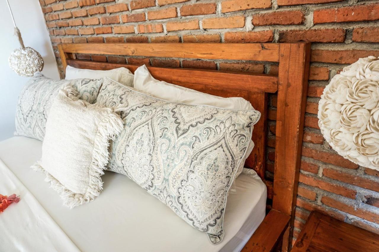 Soraya Yoga Wellness Center Hotel Gili Trawangan Buitenkant foto